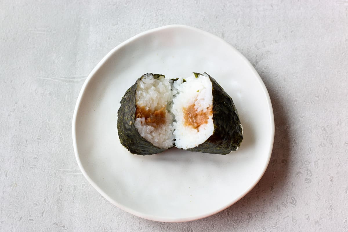 Onigiri Umeboshi (Prune salée) - OniMegiri