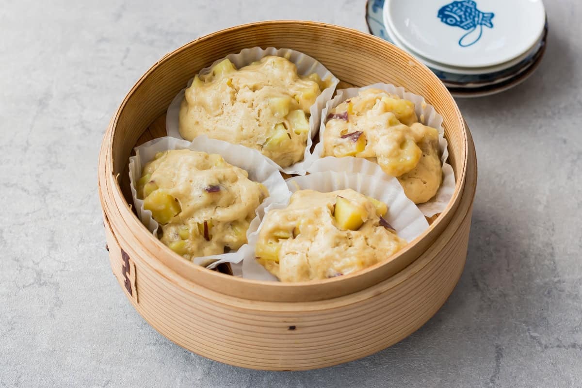 Sweet potato mushi pan.