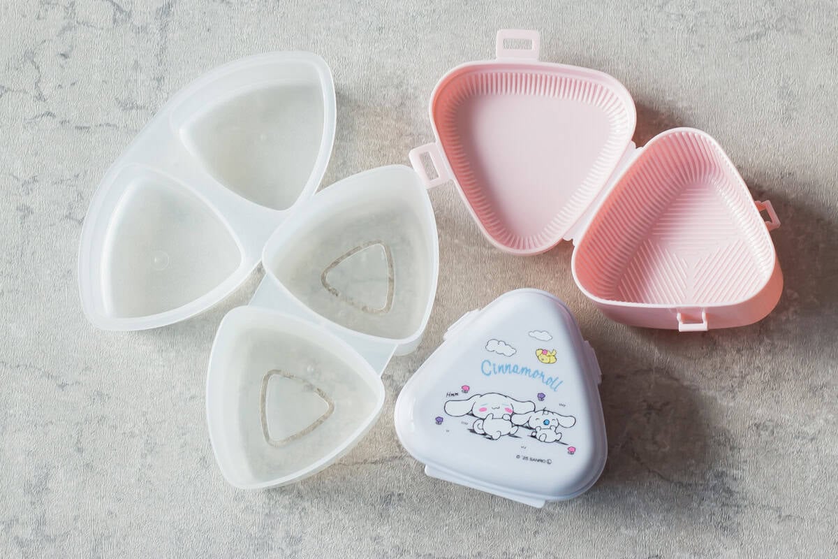 Onigiri mold and case.