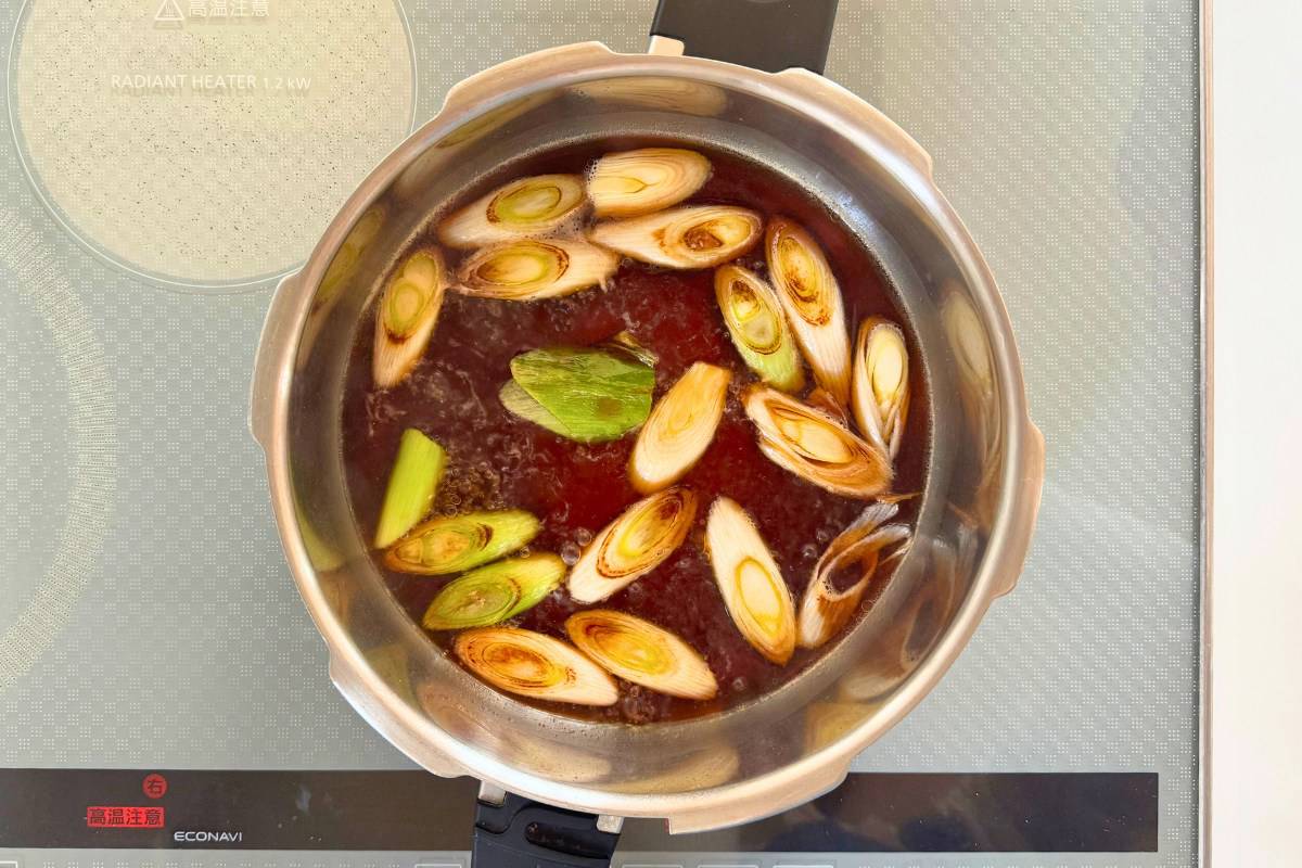 How to make vegetarian sukiyaki.