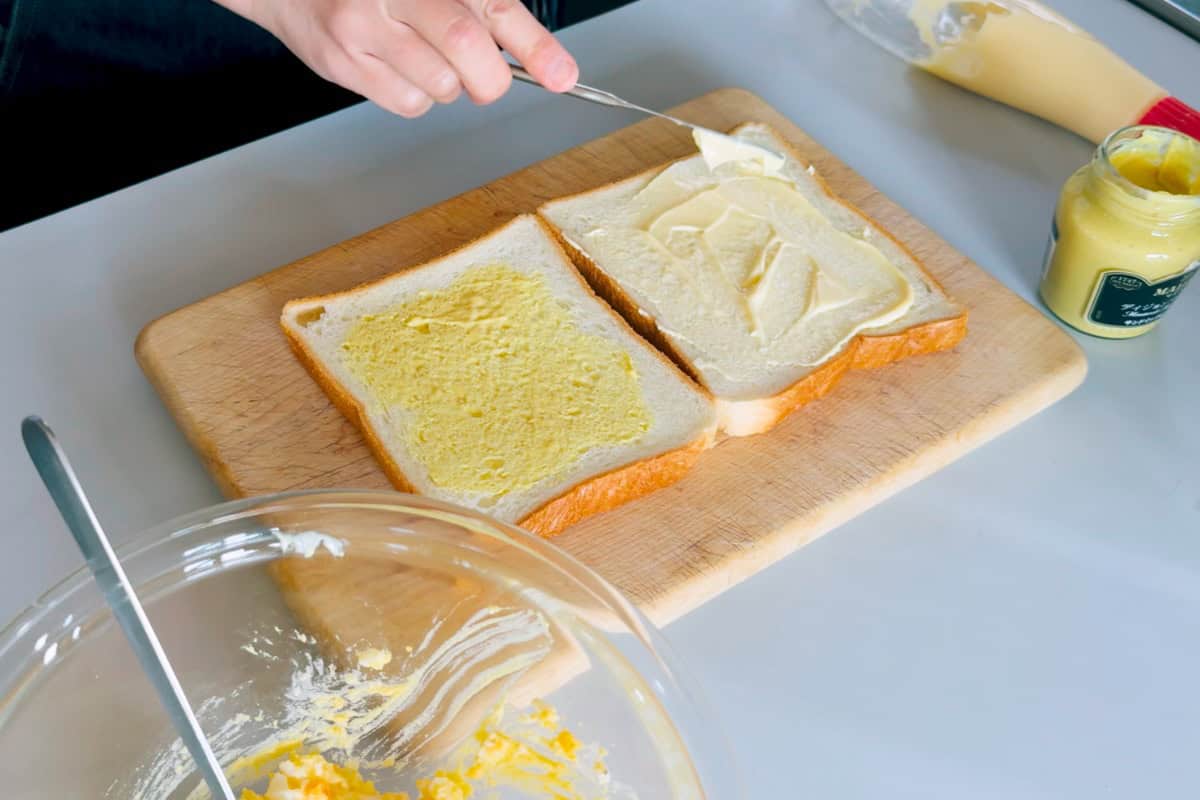 How to make tamago sando.