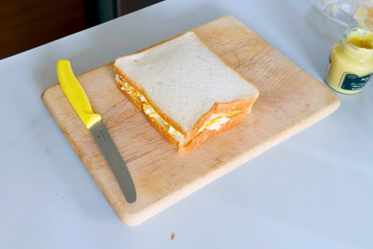 How to make tamago sando.
