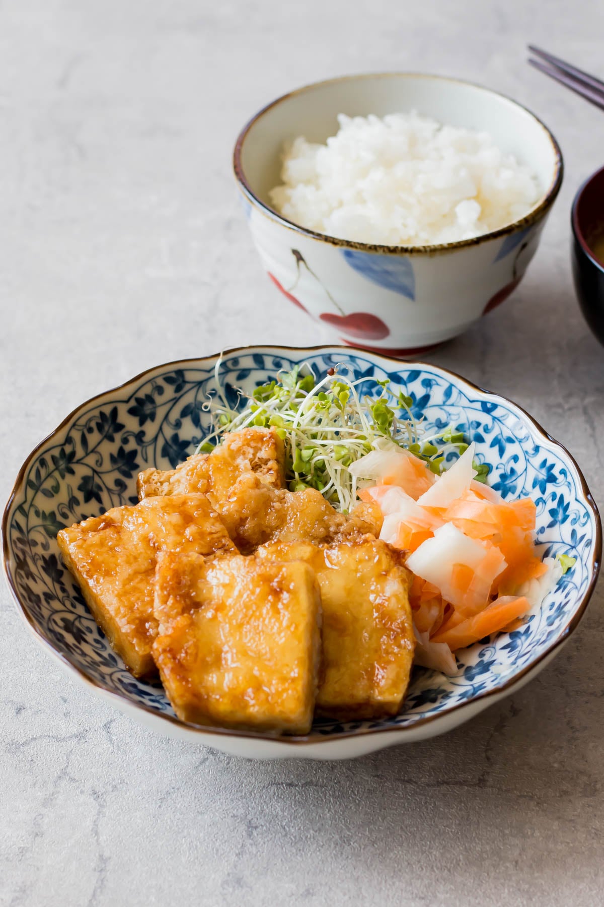 Teriyaki tofu using frozen tofu.