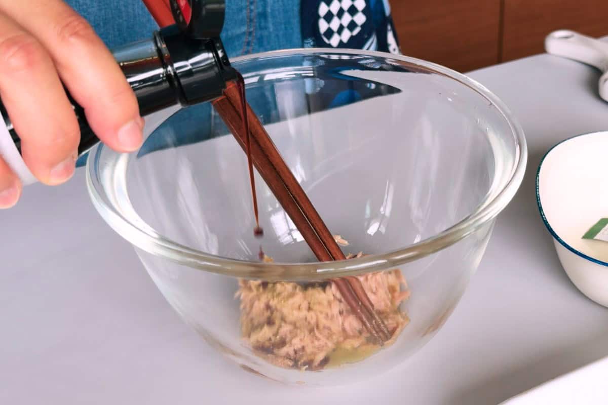 How to make cucumber tuna salad.