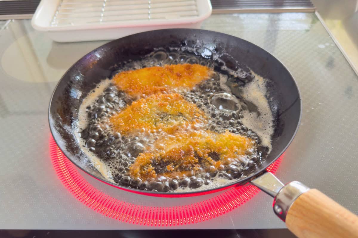 How to make fish burger.