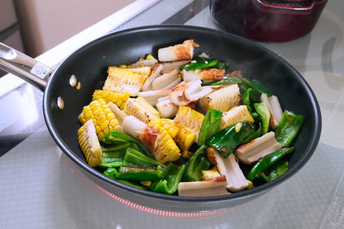 How to make corn stir-fry.