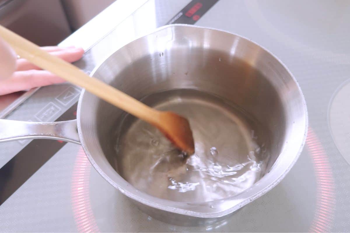 How to make shiratama dango with fruit.